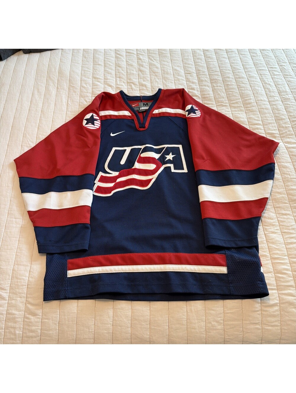 Vintage USA Hockey Jersey Mens Medium NHL Hockey Nike 2002 Olympics Sewn Logo